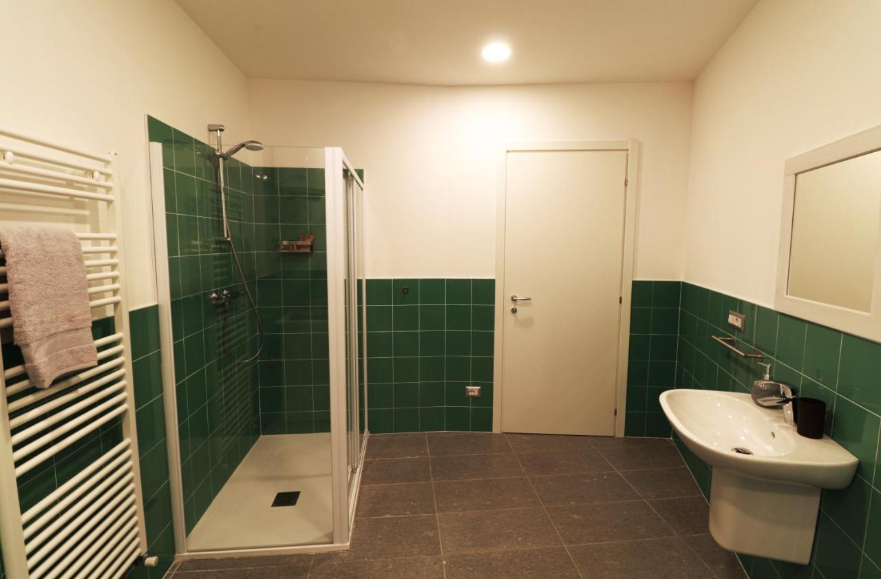 Hosting Studio - 2 Сондрио Экстерьер фото